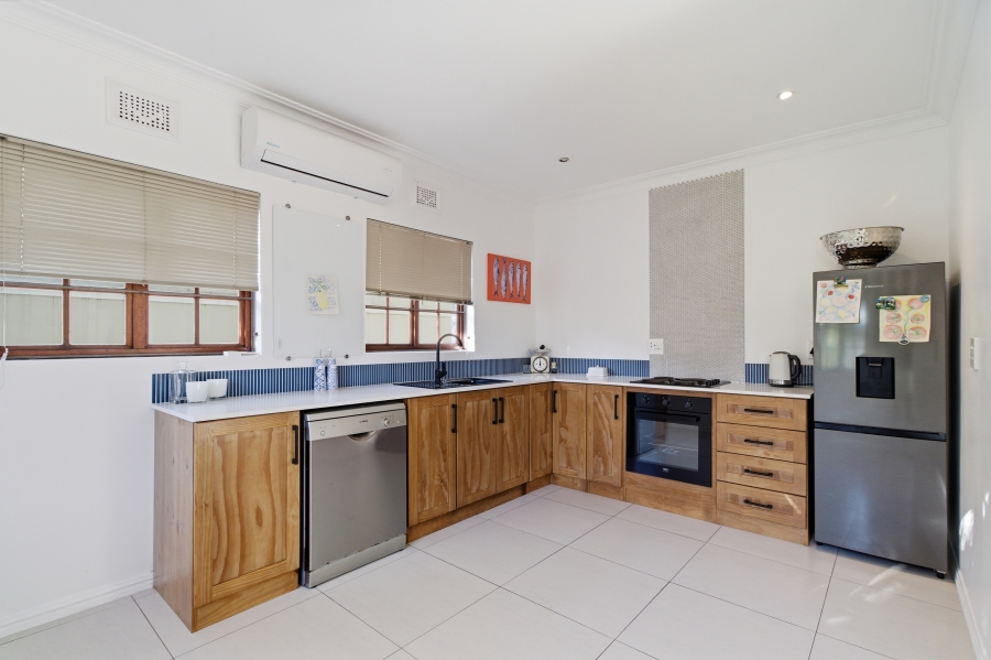 5 Bedroom Property for Sale in Sheffield Beach KwaZulu-Natal