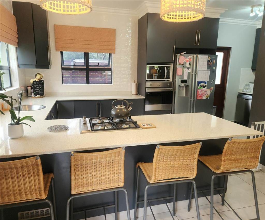 3 Bedroom Property for Sale in Salt Rock KwaZulu-Natal