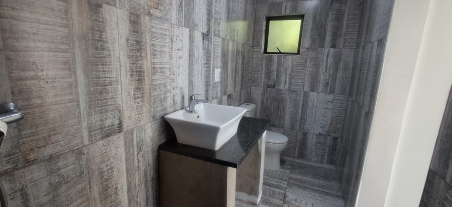 To Let 2 Bedroom Property for Rent in Veld En Vlei KwaZulu-Natal