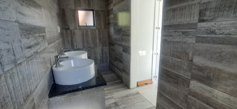 To Let 2 Bedroom Property for Rent in Veld En Vlei KwaZulu-Natal
