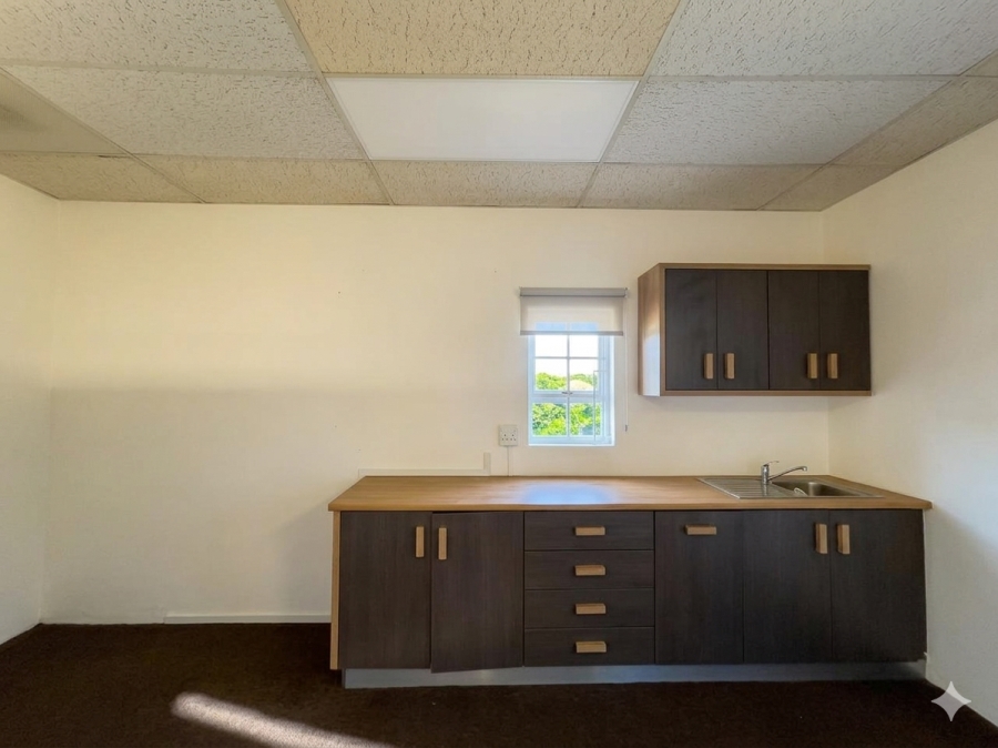 To Let Commercial Property for Rent in Umhlali KwaZulu-Natal