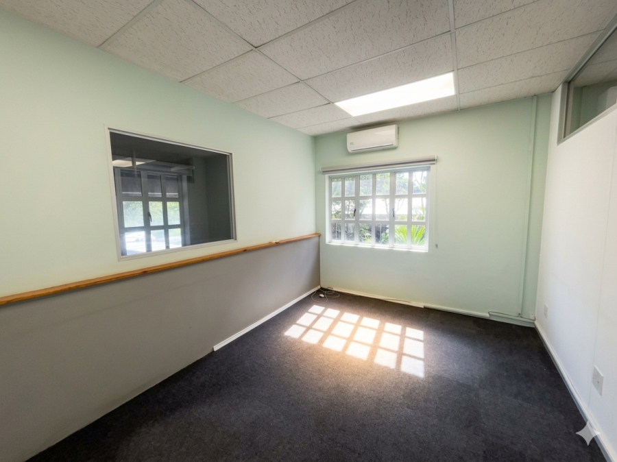 To Let Commercial Property for Rent in Umhlali KwaZulu-Natal