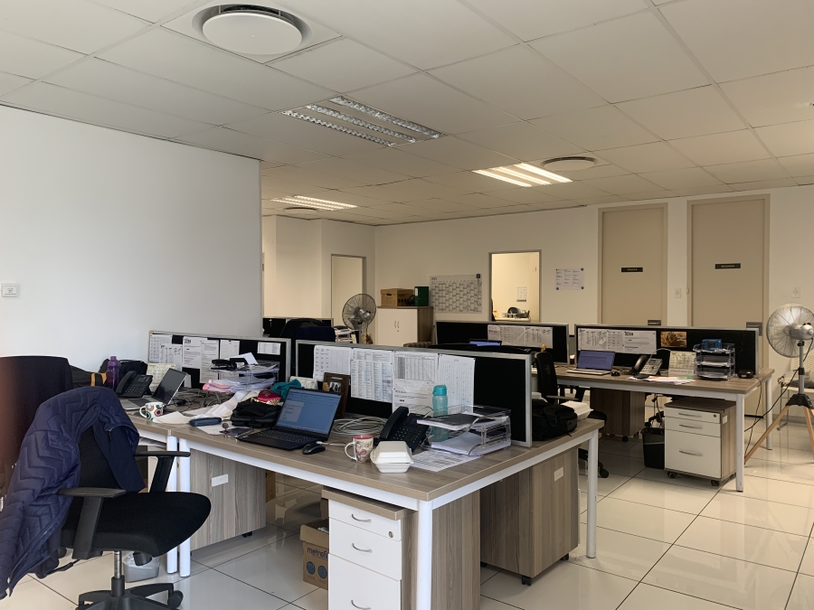To Let Commercial Property for Rent in La Lucia KwaZulu-Natal
