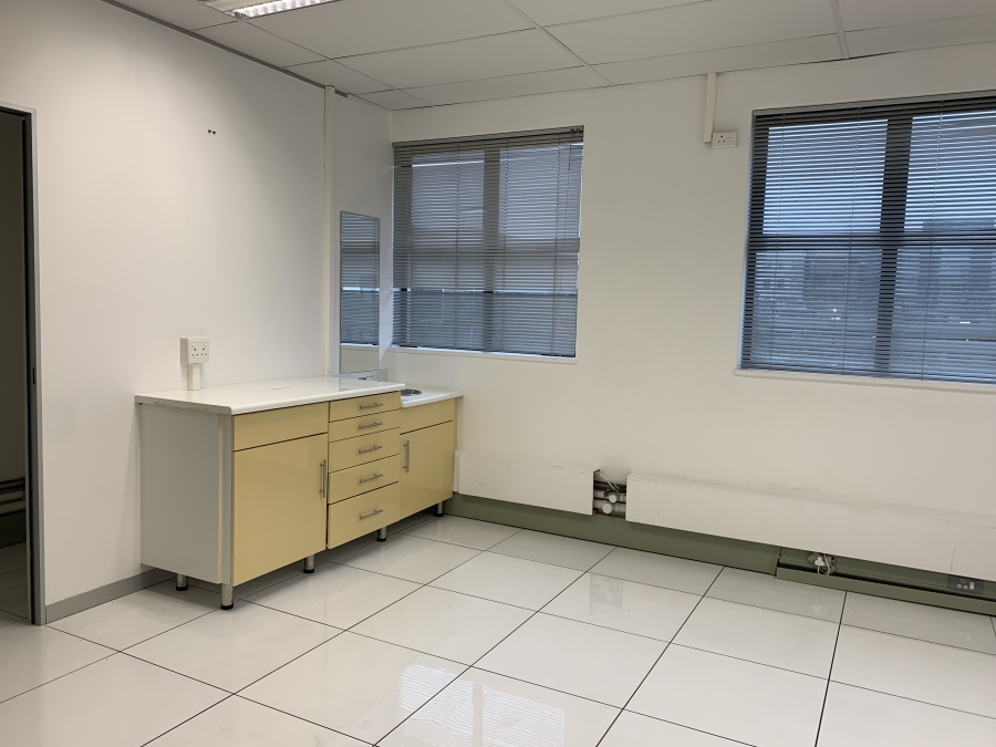 To Let Commercial Property for Rent in La Lucia KwaZulu-Natal