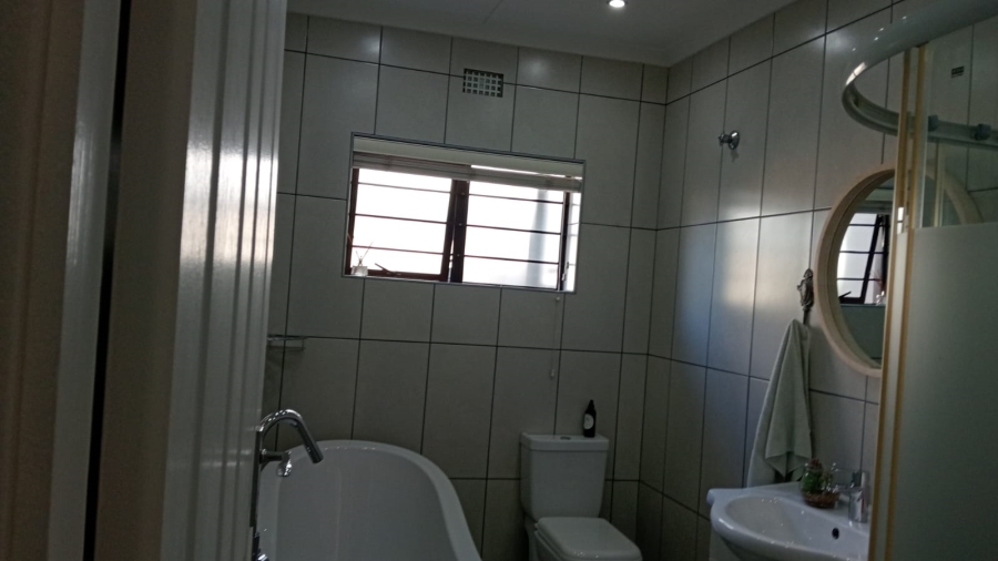 3 Bedroom Property for Sale in Veld En Vlei KwaZulu-Natal