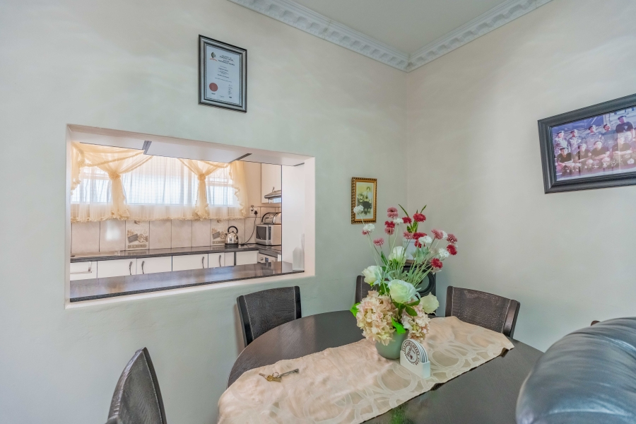2 Bedroom Property for Sale in Pinetown KwaZulu-Natal