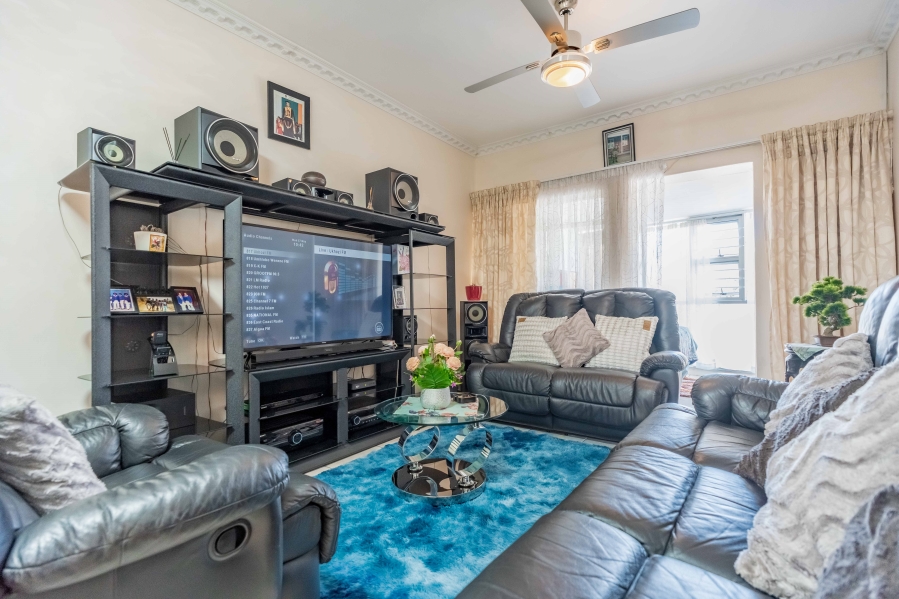 2 Bedroom Property for Sale in Pinetown KwaZulu-Natal