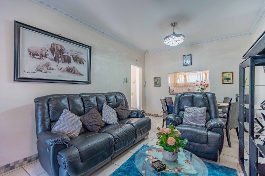 2 Bedroom Property for Sale in Pinetown KwaZulu-Natal
