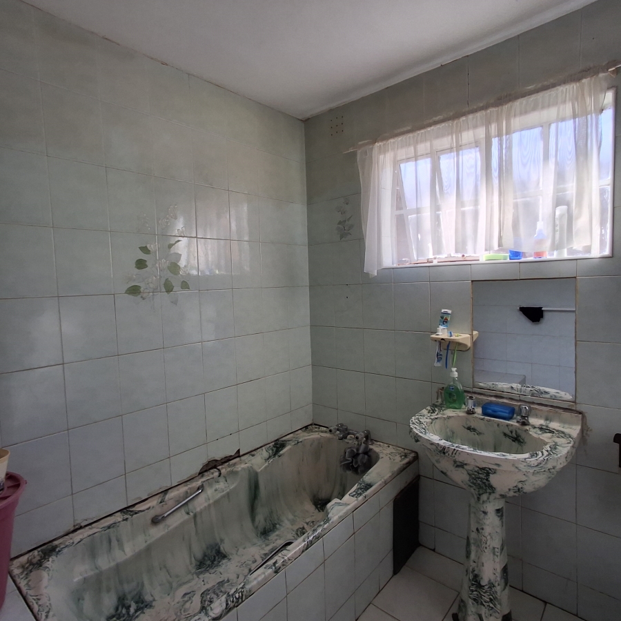 5 Bedroom Property for Sale in Northdale KwaZulu-Natal