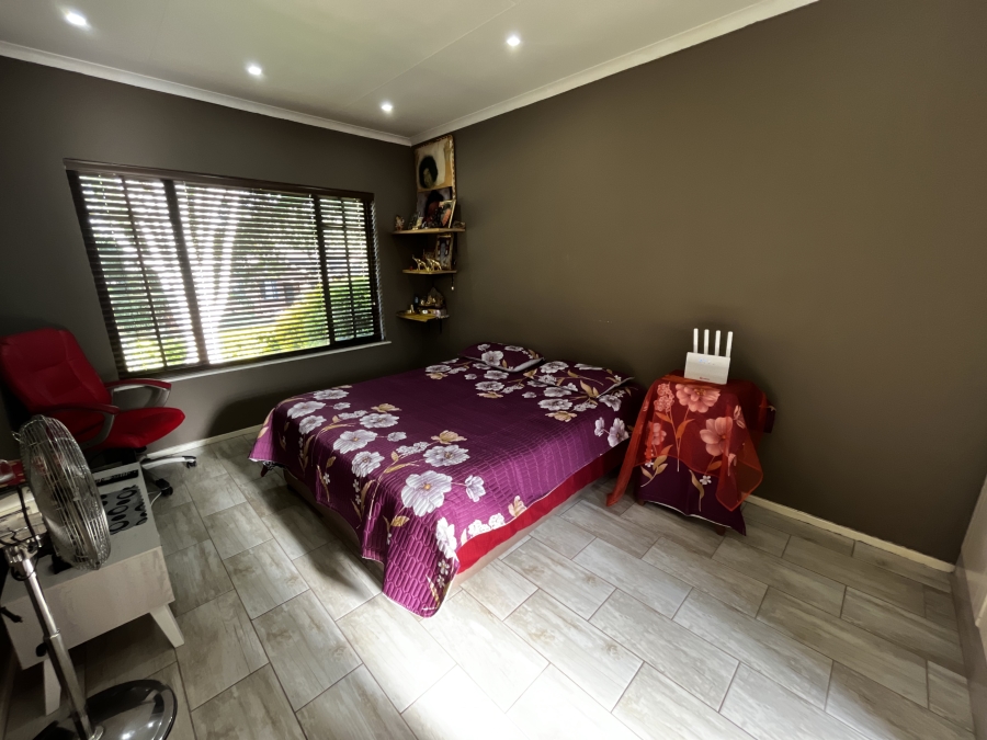 3 Bedroom Property for Sale in Town Bush Valley KwaZulu-Natal