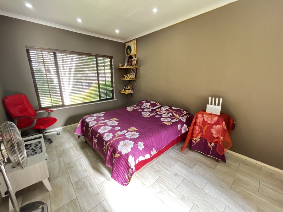 3 Bedroom Property for Sale in Town Bush Valley KwaZulu-Natal