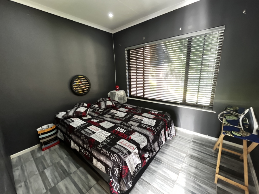 3 Bedroom Property for Sale in Town Bush Valley KwaZulu-Natal