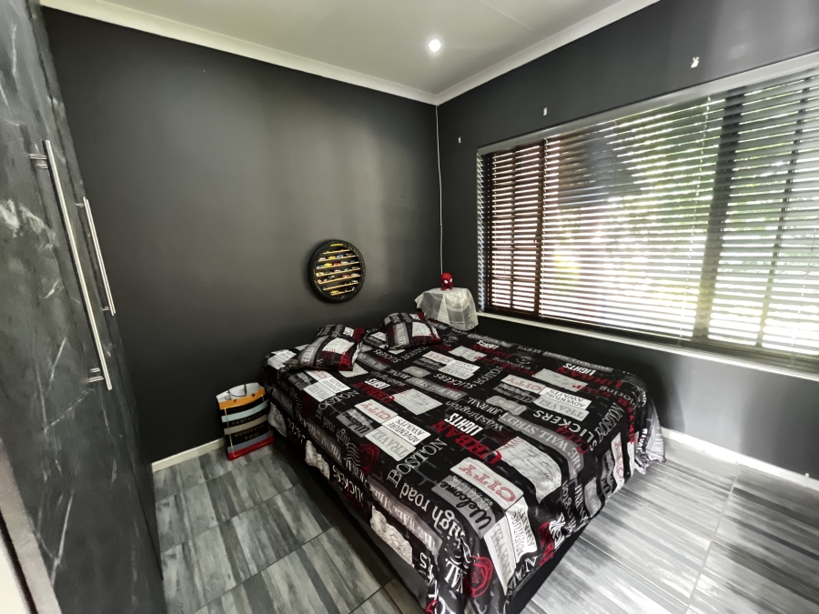 3 Bedroom Property for Sale in Town Bush Valley KwaZulu-Natal