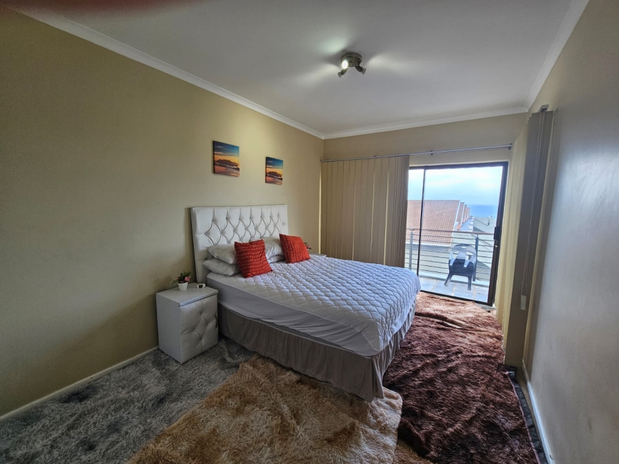 3 Bedroom Property for Sale in Winklespruit KwaZulu-Natal