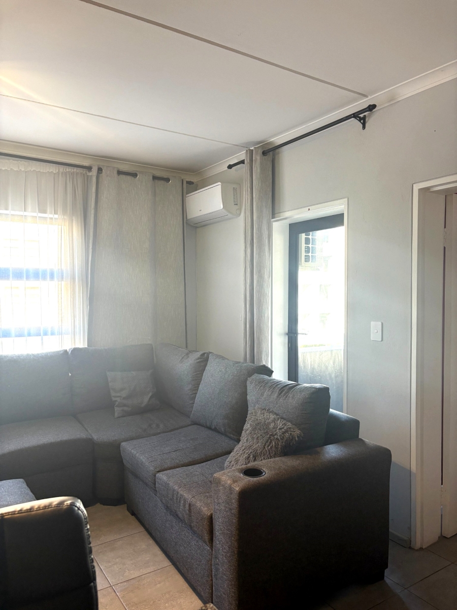 To Let 2 Bedroom Property for Rent in Athlone Park KwaZulu-Natal