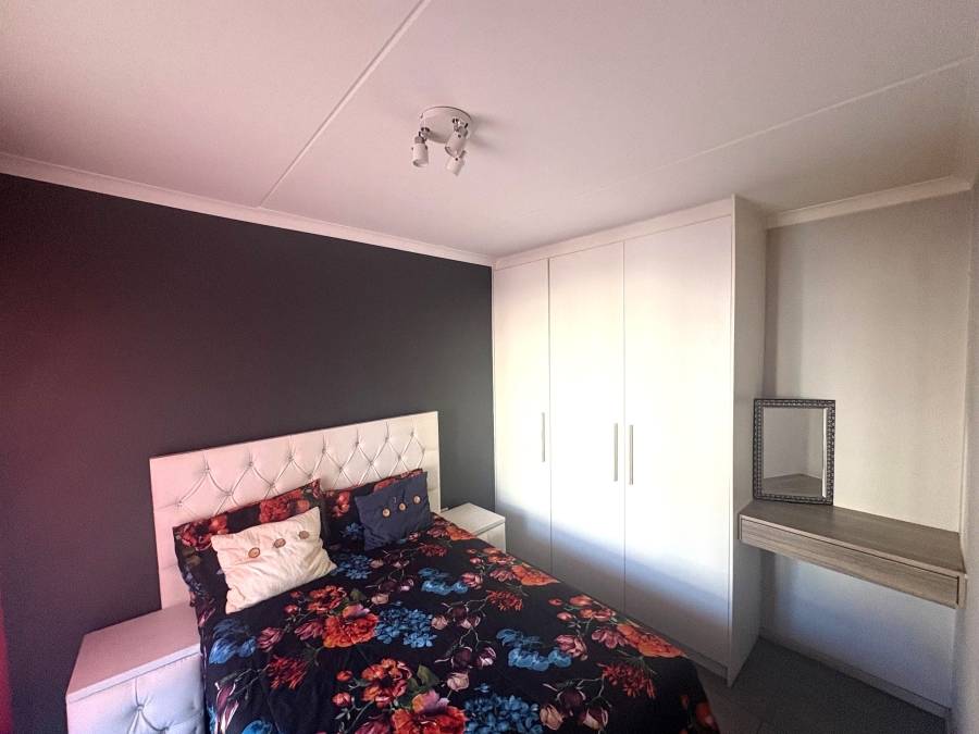 To Let 2 Bedroom Property for Rent in Athlone Park KwaZulu-Natal