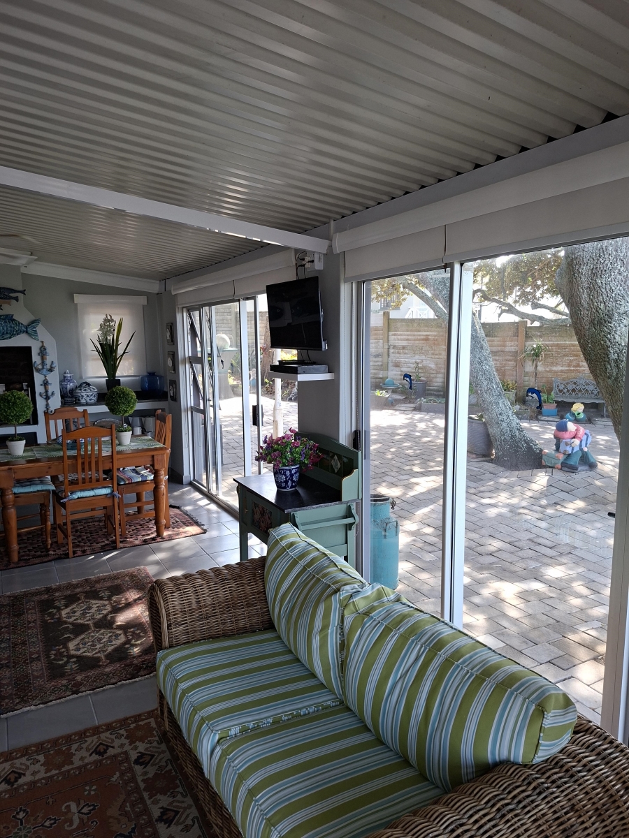 4 Bedroom Property for Sale in Palm Beach KwaZulu-Natal