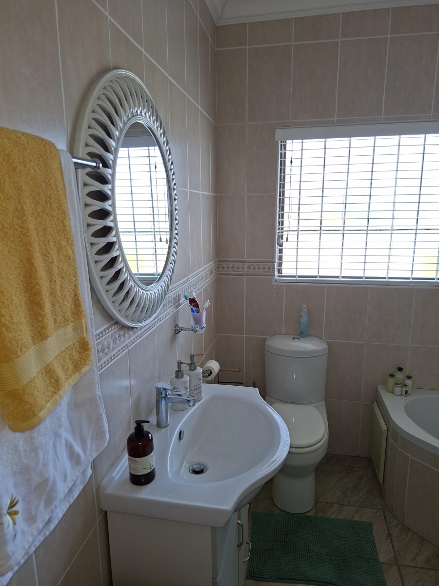 4 Bedroom Property for Sale in Palm Beach KwaZulu-Natal