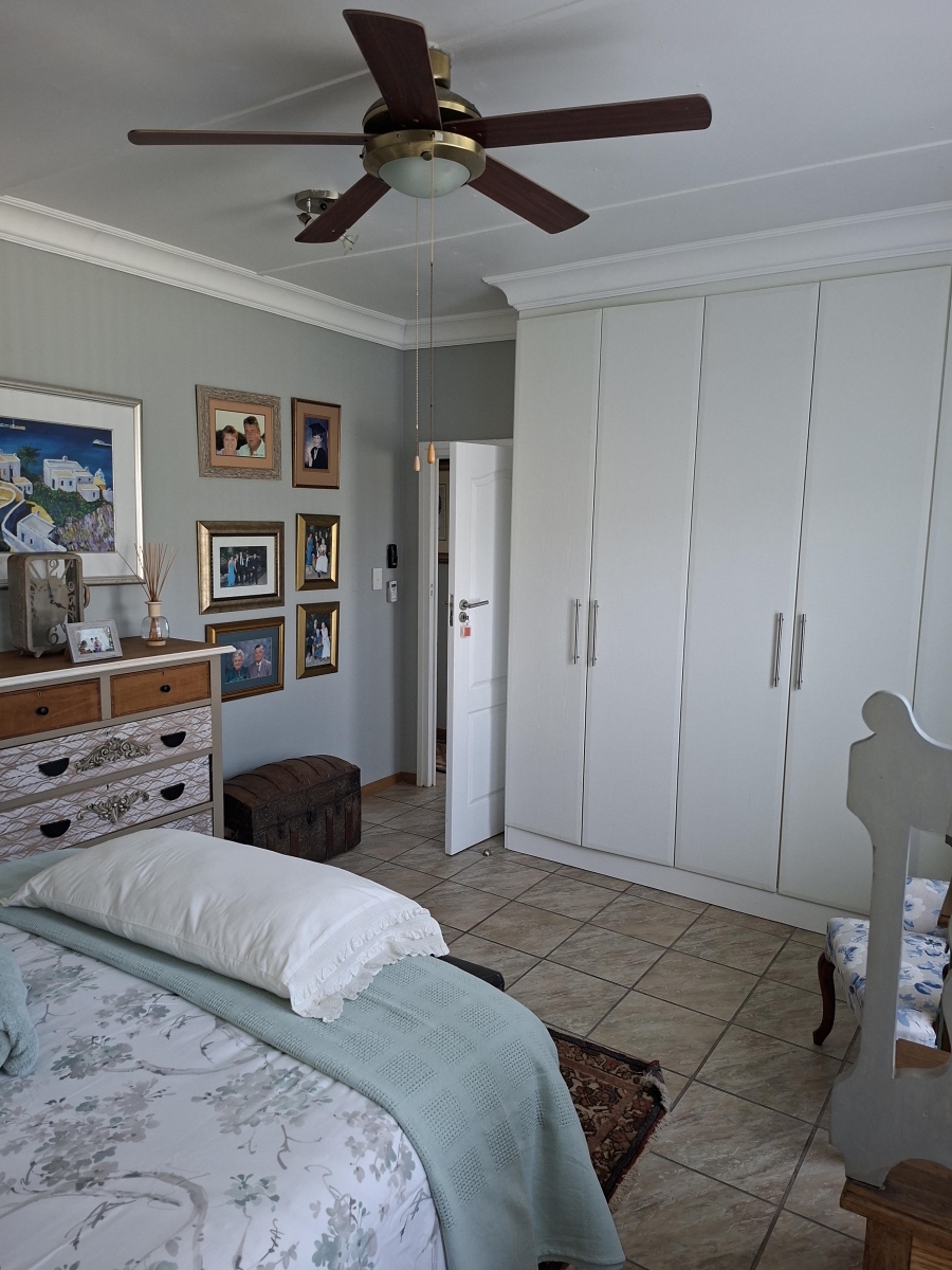 4 Bedroom Property for Sale in Palm Beach KwaZulu-Natal