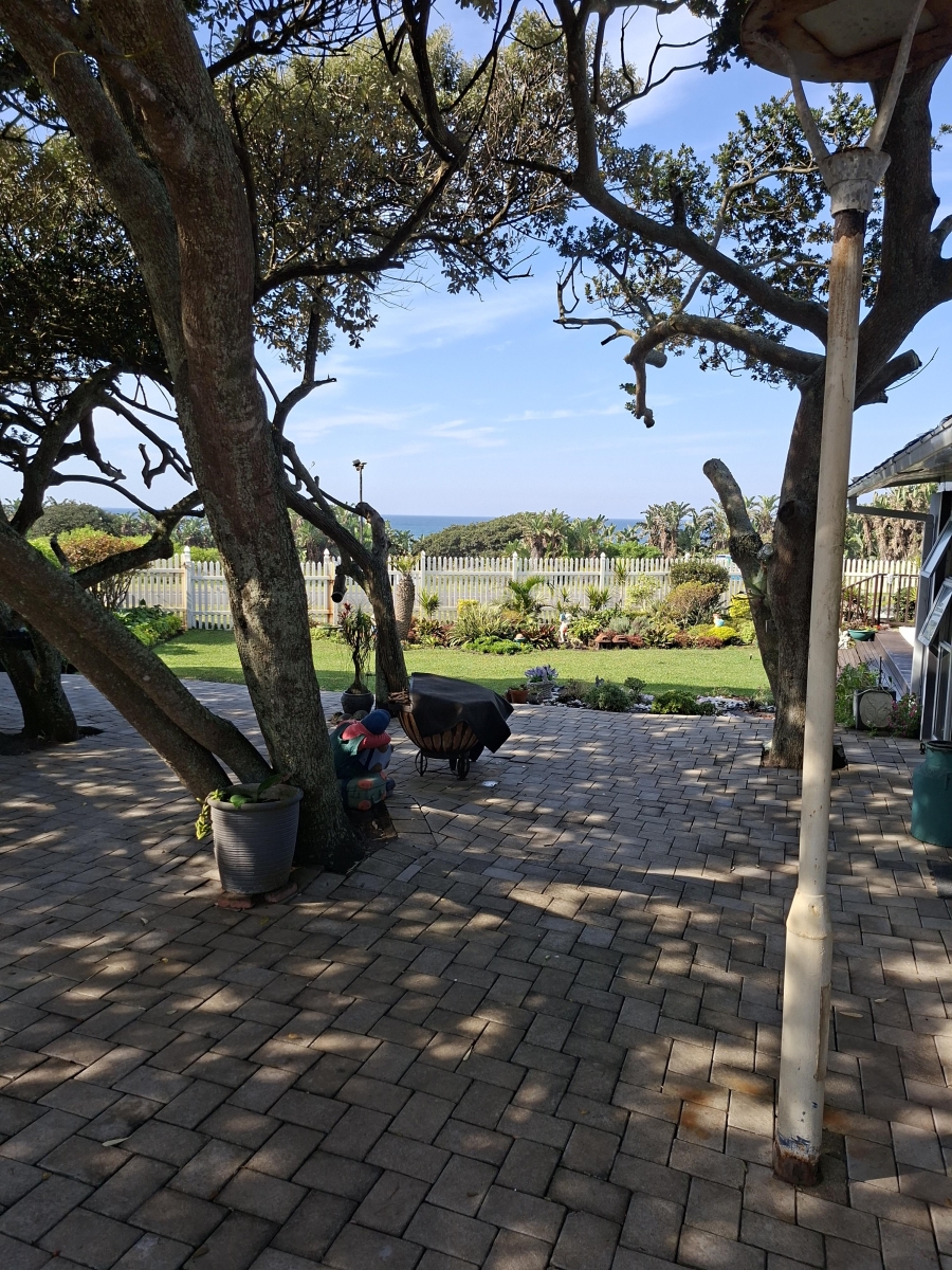 4 Bedroom Property for Sale in Palm Beach KwaZulu-Natal