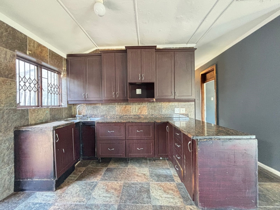 To Let 3 Bedroom Property for Rent in Hillary KwaZulu-Natal