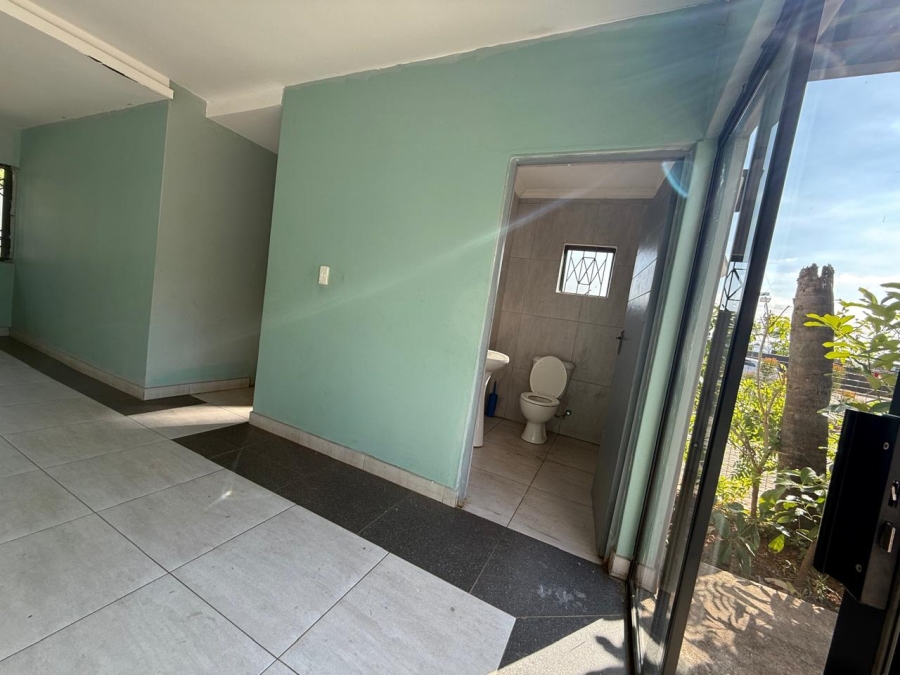 2 Bedroom Property for Sale in Morningside KwaZulu-Natal