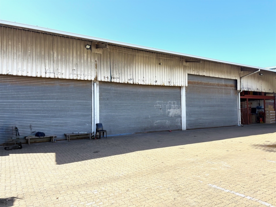 To Let Commercial Property for Rent in Congella KwaZulu-Natal