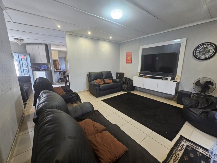3 Bedroom Property for Sale in Brackenham KwaZulu-Natal