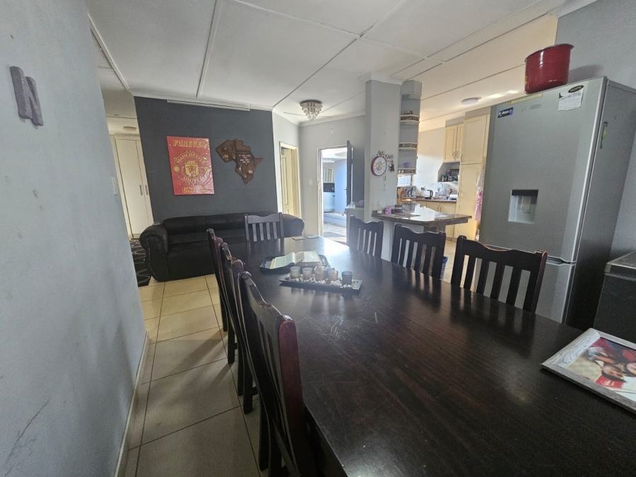 3 Bedroom Property for Sale in Brackenham KwaZulu-Natal