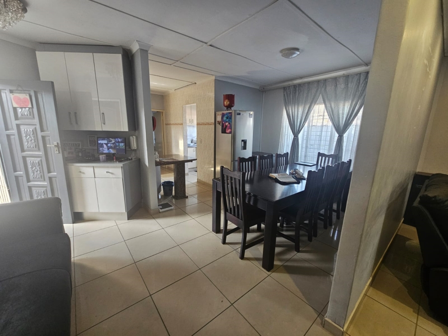 3 Bedroom Property for Sale in Brackenham KwaZulu-Natal