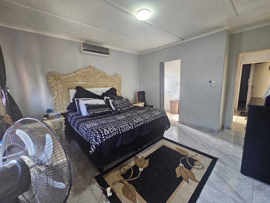 3 Bedroom Property for Sale in Brackenham KwaZulu-Natal