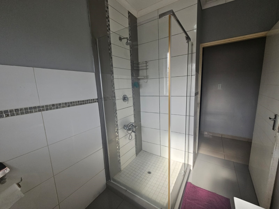 3 Bedroom Property for Sale in Brackenham KwaZulu-Natal