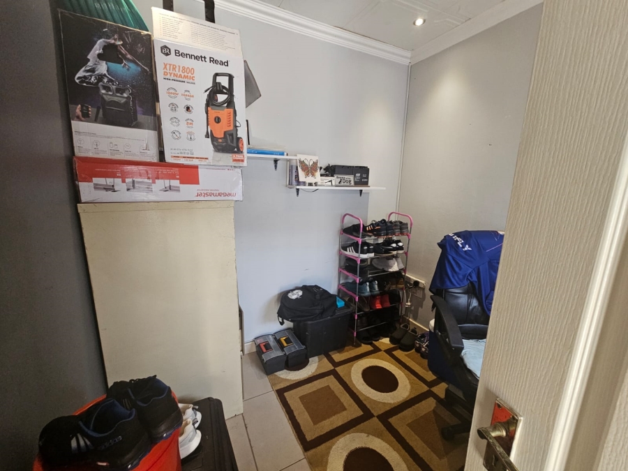 3 Bedroom Property for Sale in Brackenham KwaZulu-Natal