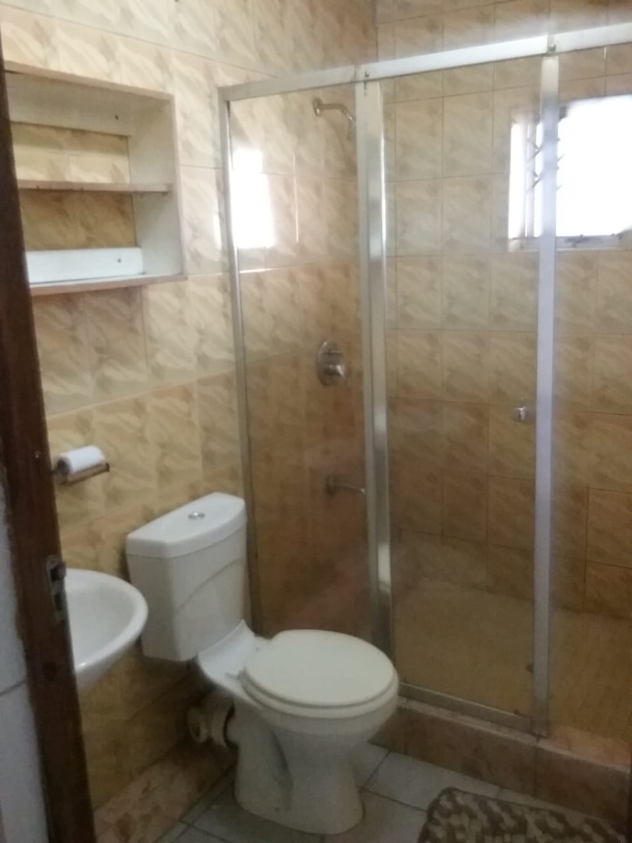 2 Bedroom Property for Sale in Caneside KwaZulu-Natal