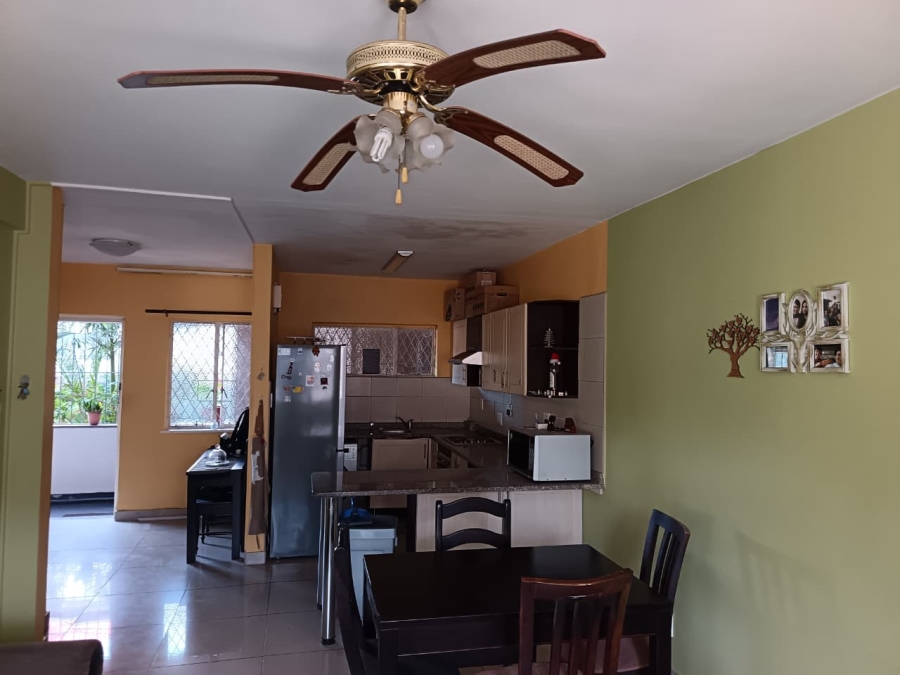 2 Bedroom Property for Sale in Glenwood KwaZulu-Natal