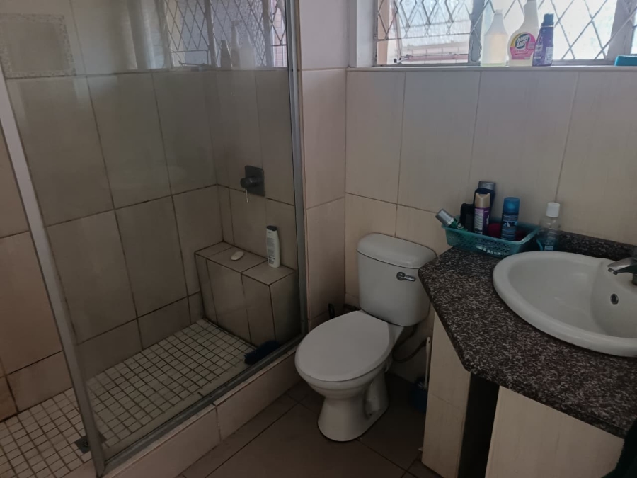2 Bedroom Property for Sale in Glenwood KwaZulu-Natal
