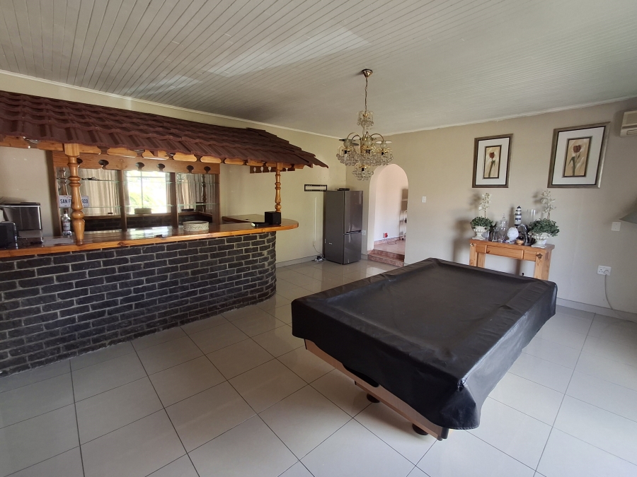 4 Bedroom Property for Sale in Aviary Hill KwaZulu-Natal