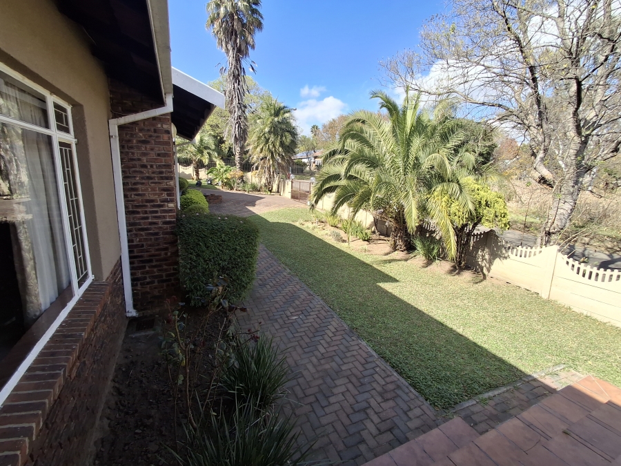 4 Bedroom Property for Sale in Aviary Hill KwaZulu-Natal