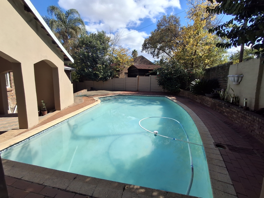 4 Bedroom Property for Sale in Aviary Hill KwaZulu-Natal