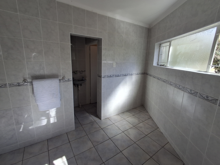 4 Bedroom Property for Sale in Aviary Hill KwaZulu-Natal