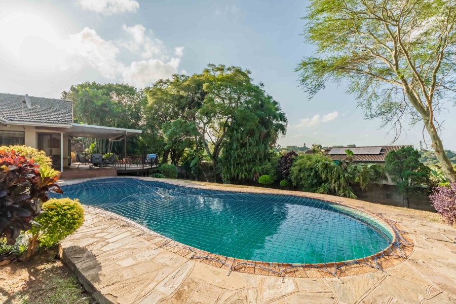 4 Bedroom Property for Sale in Cowies Hill KwaZulu-Natal