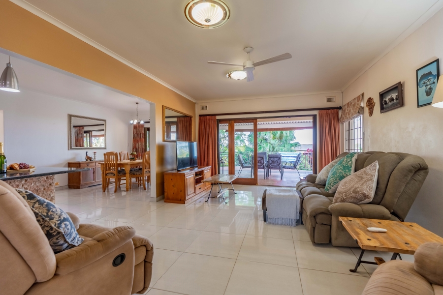 4 Bedroom Property for Sale in Cowies Hill KwaZulu-Natal