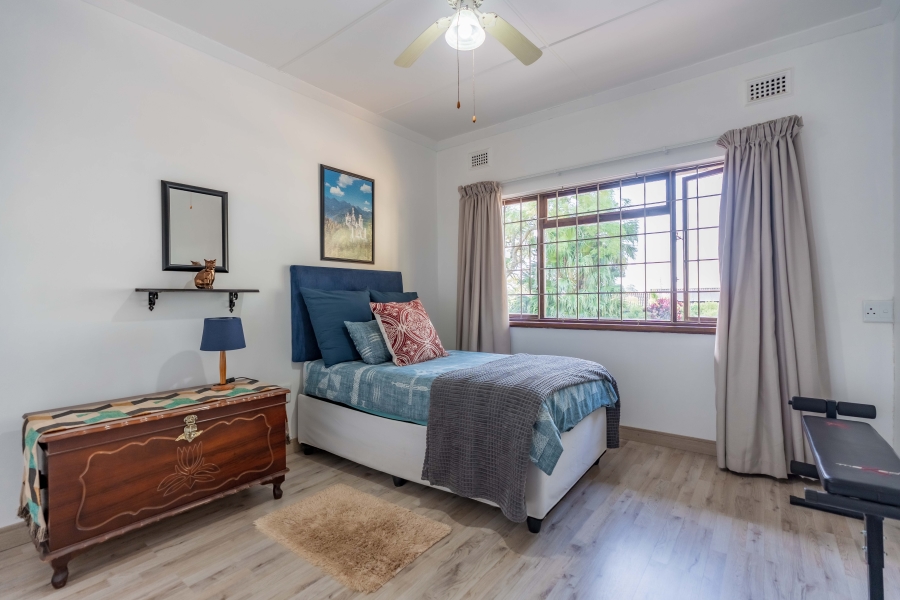 4 Bedroom Property for Sale in Cowies Hill KwaZulu-Natal