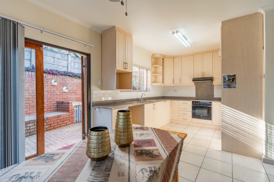 4 Bedroom Property for Sale in Cowies Hill KwaZulu-Natal