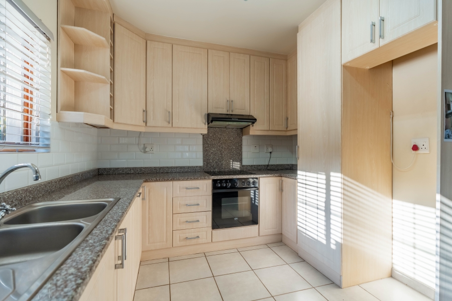 4 Bedroom Property for Sale in Cowies Hill KwaZulu-Natal