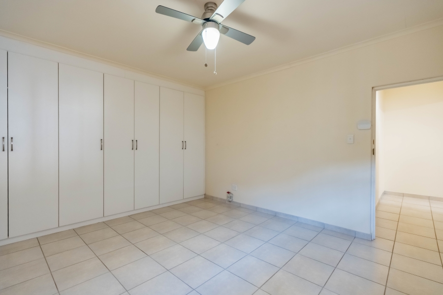 4 Bedroom Property for Sale in Cowies Hill KwaZulu-Natal