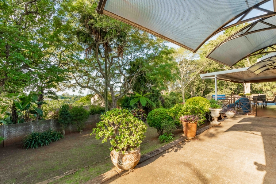 4 Bedroom Property for Sale in Cowies Hill KwaZulu-Natal