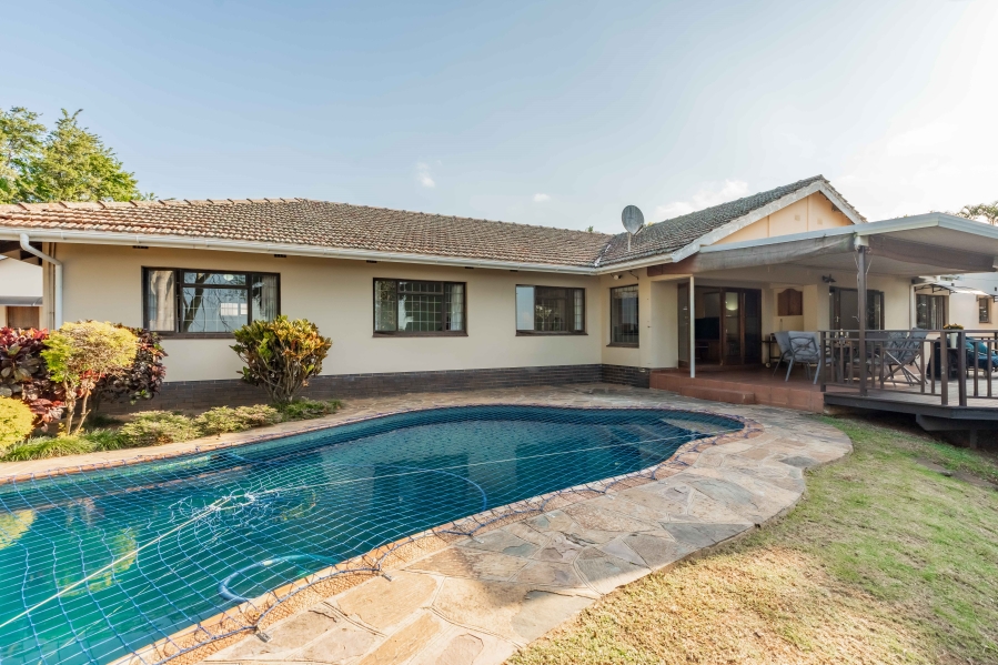 4 Bedroom Property for Sale in Cowies Hill KwaZulu-Natal