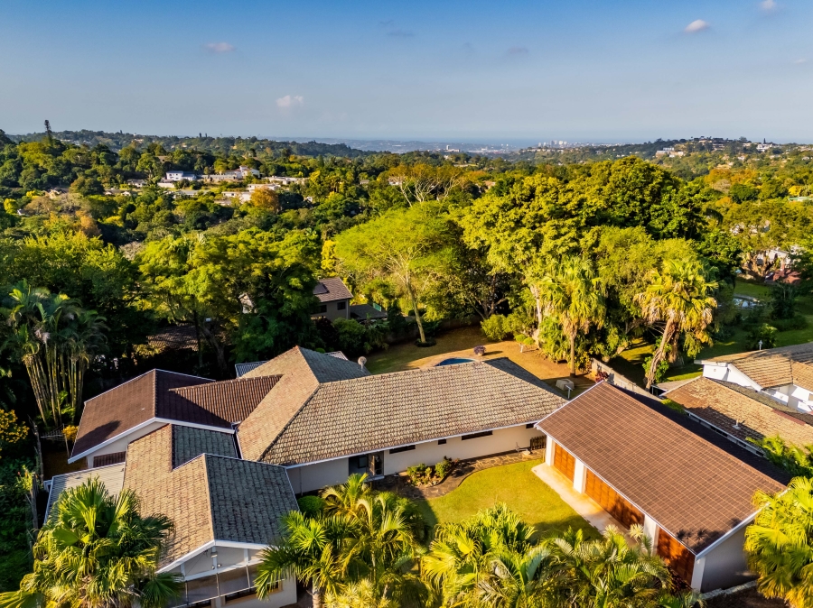 4 Bedroom Property for Sale in Cowies Hill KwaZulu-Natal