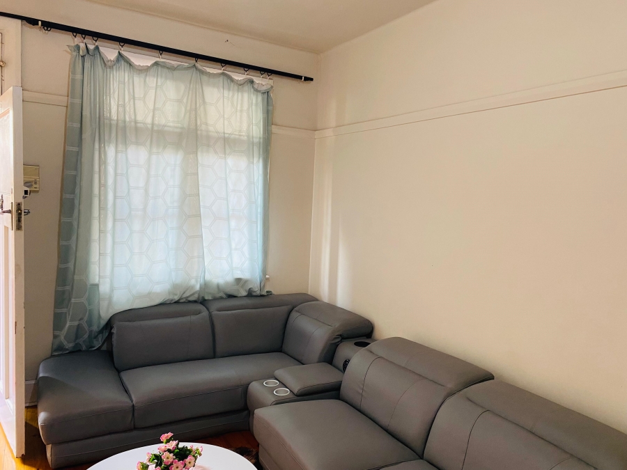2 Bedroom Property for Sale in Essenwood KwaZulu-Natal